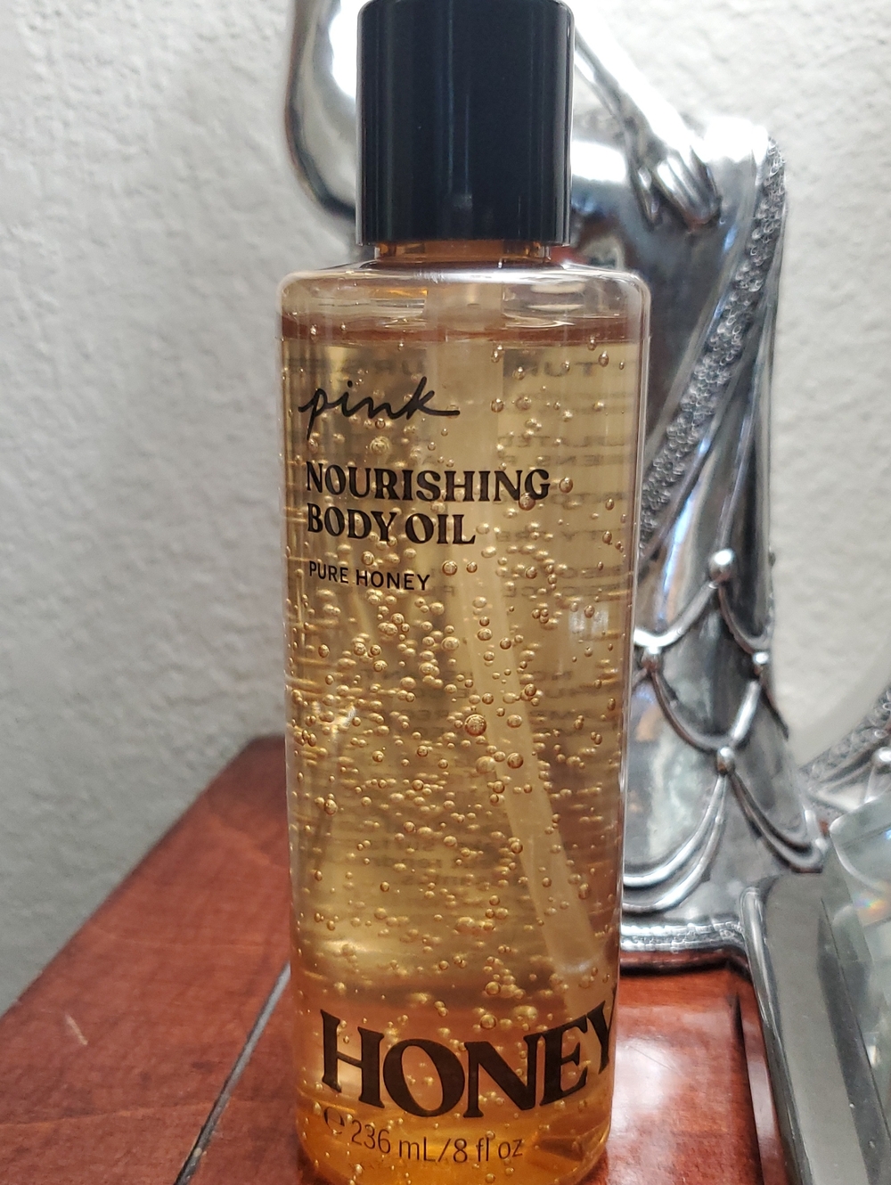 PINK Victoria's Secret Nourishing Body Oil - Pure Honey (Golden)